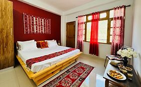 Pine View Retreat Homestay